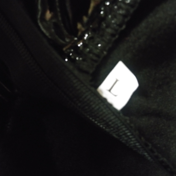 NEW Wet Look Black Party Set 🎈 - Picture 5 of 8